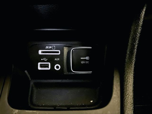 2018 Jeep Cherokee Limited White at Auto Express Mitsubishi