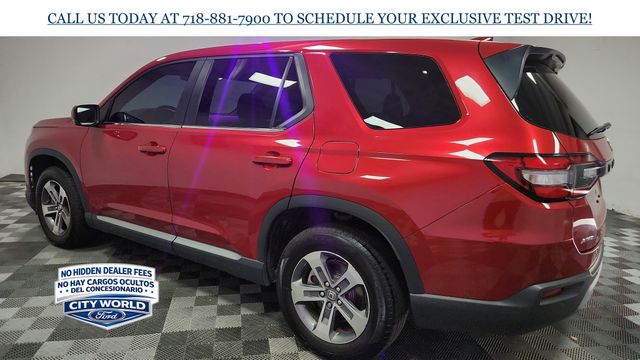 View vehicle photo 5