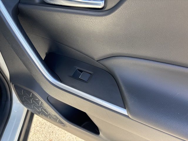 used 2021 Toyota RAV4 Hybrid car, priced at $29,229