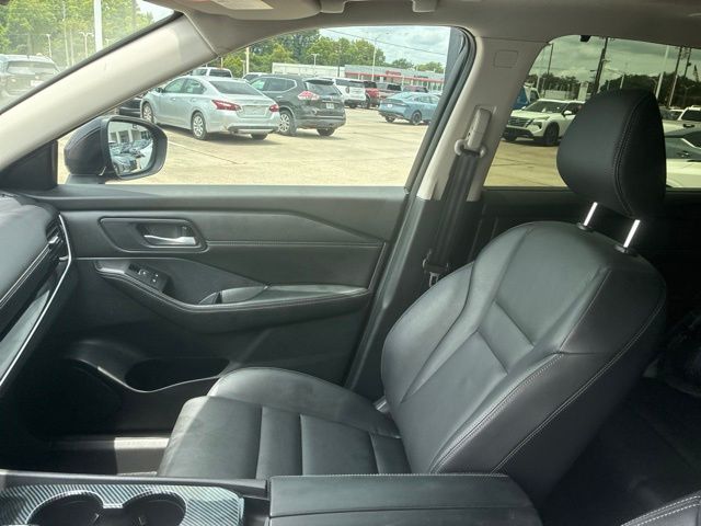 2024 Nissan Rogue SL Blue at Royal Nissan