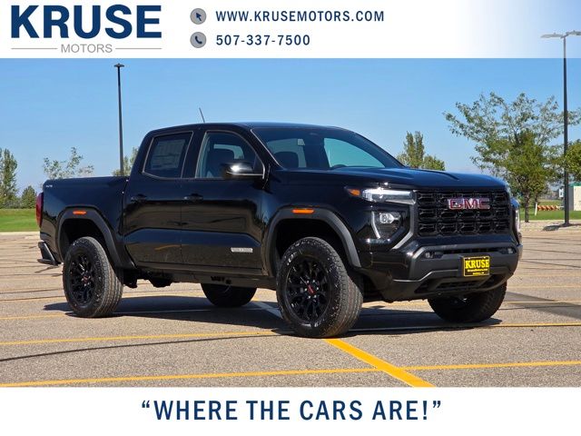 2026 GMC Canyon Elevation's photo