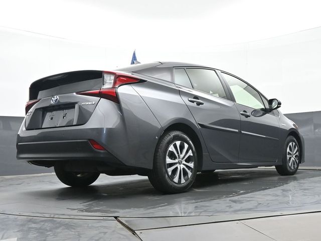 2021 Toyota Prius LE AWD-e 33