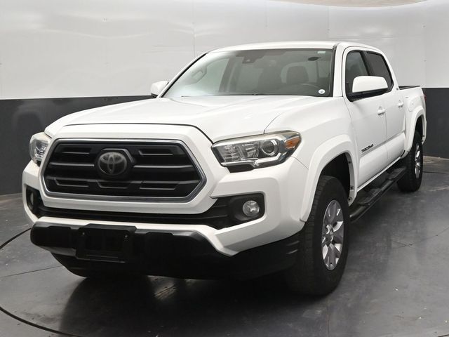 Super White 2018 Toyota Tacoma Pickup Truck 4X2 6-Speed Automatic