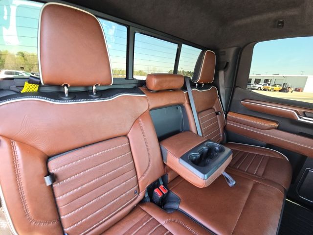 2025 GMC Sierra 1500 Denali Ultimate:C02563