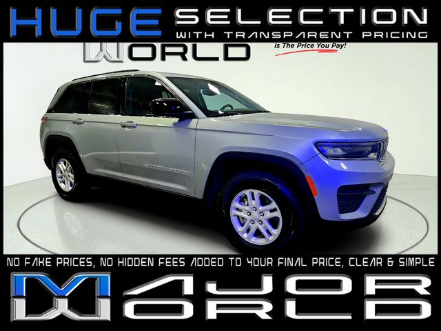 2024 Jeep Grand Cherokee Laredo RWD