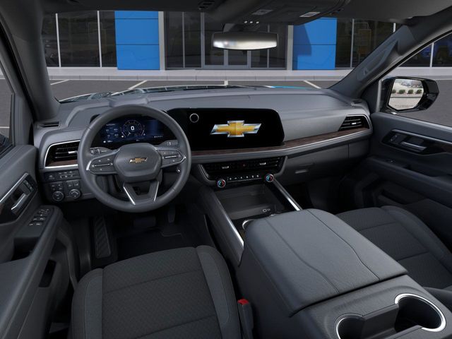 2025 Chevrolet Suburban LS 16