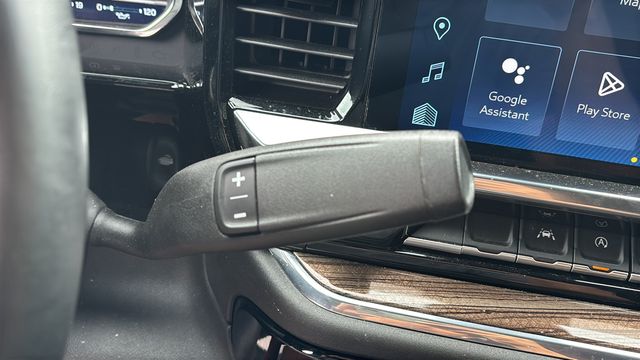 Used 2024 Gray Chevrolet LT image 28