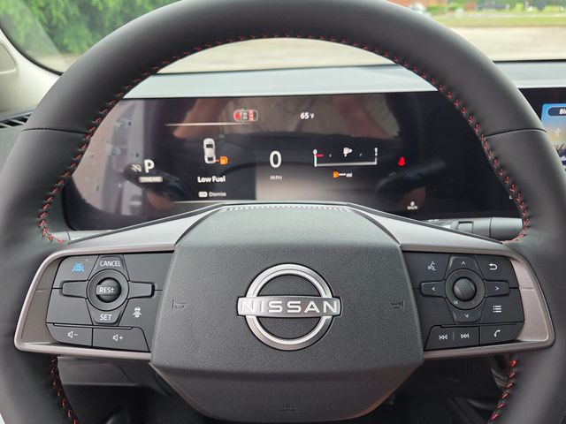 New 2026 White Nissan SR image 24