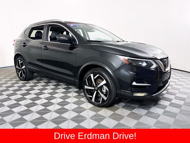 2022 Nissan Rogue Sport SL AWD photo