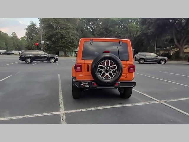 2025 Jeep Wrangler 4-Door Sahara 4x4