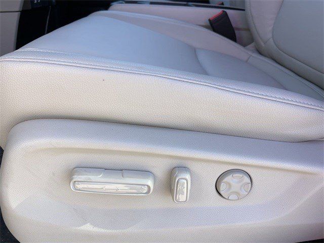 car-gallery-24