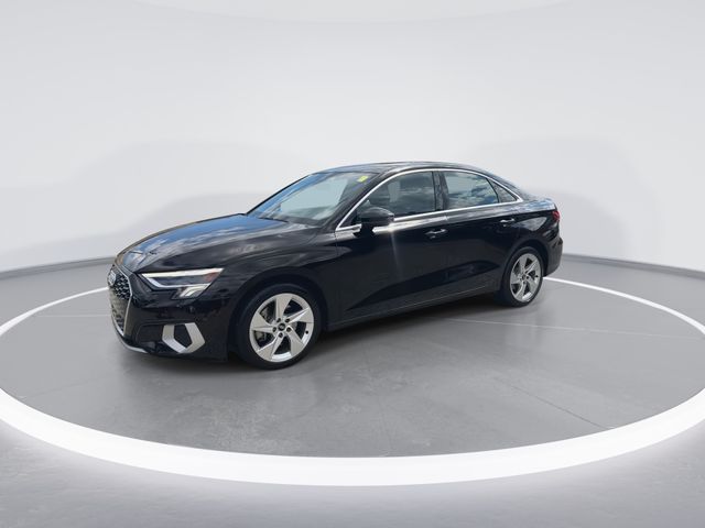 Used 2024  Audi Premium image 4