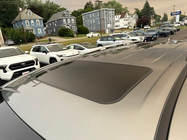 New 2026 Toyota Sienna Van