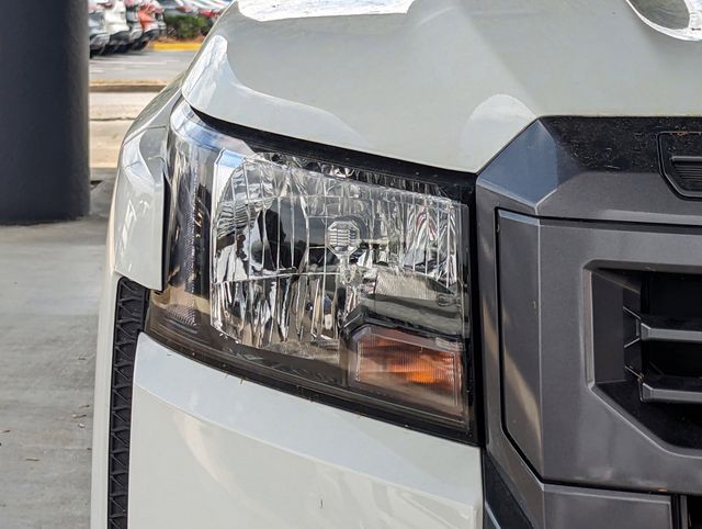 2025 Nissan Frontier SV photo