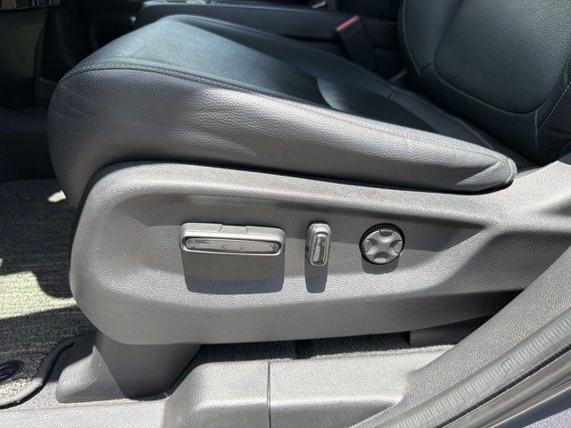 Used 2022 Honda Odyssey Van