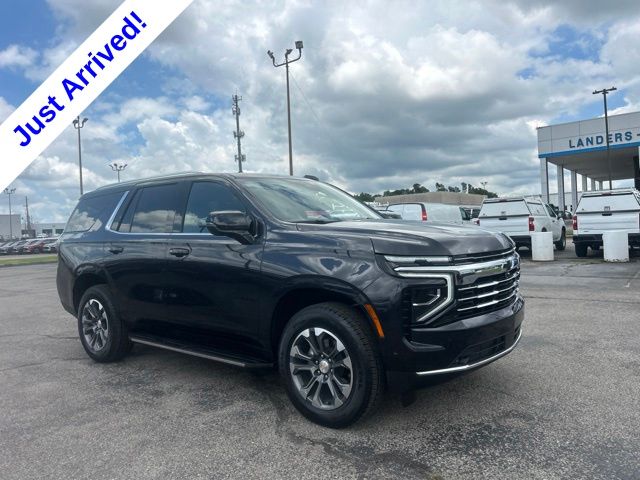 Dark Ash Metallic 2026 Chevrolet Tahoe SUV / Crossover Four-Wheel Drive