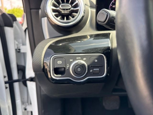 2025 Mercedes-Benz C-Class - $29,988