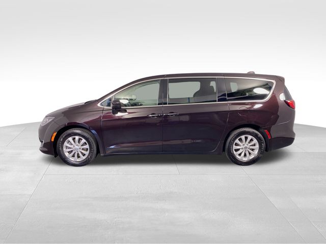 2019 Chrysler Pacifica Touring Plus 28