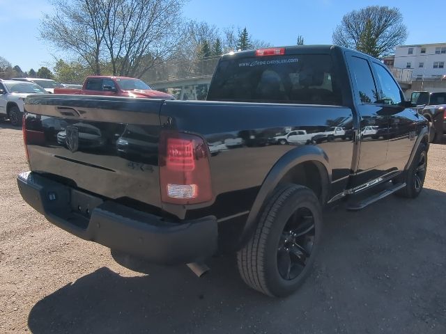 2023 Diamond Black Crystal Pearlcoat Ram 1500 Warlock 4X4 Truck
