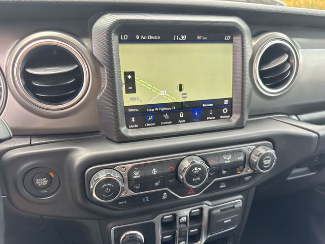 Used 2022 White Jeep Unlimited Rubicon 4xe image 26