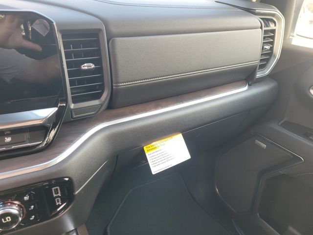 New 2026 White GMC SLT image 27