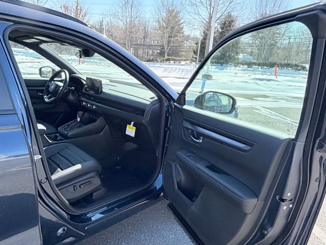 new 2026 Honda CR-V Hybrid car, priced at $41,675