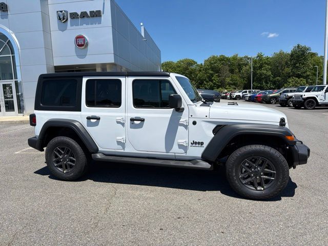 New 2026 White Jeep Sport S image 2