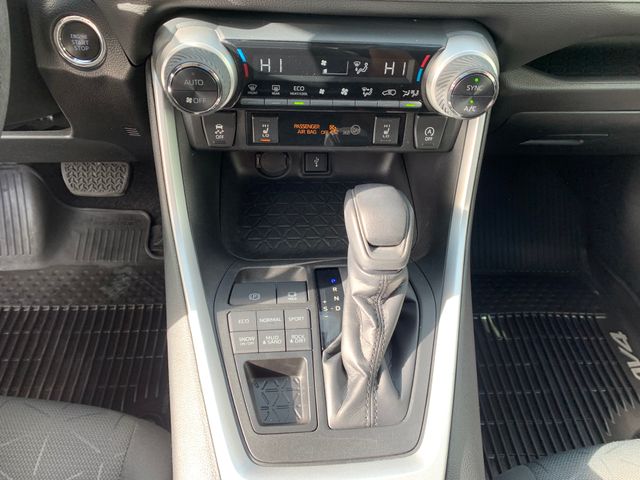 Used 2021 Toyota RAV4 SUV