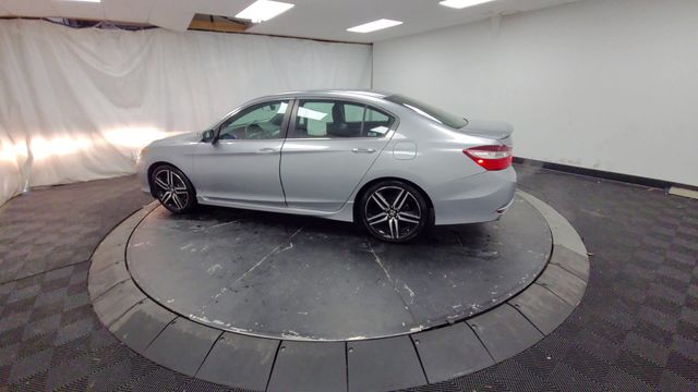 2017 – Honda – Accord