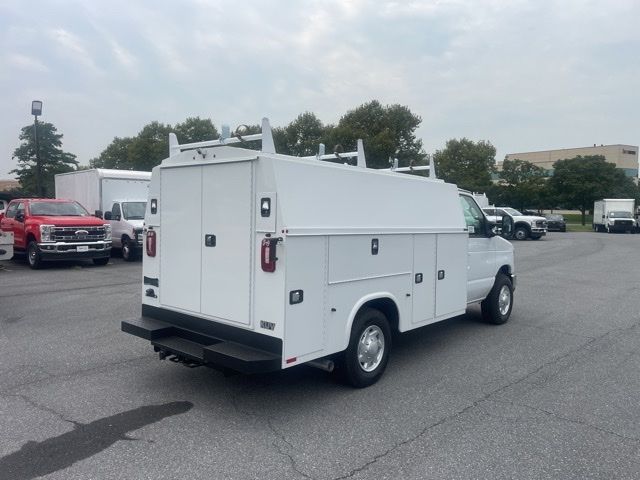 2026 Ford E-Series E-350 SD