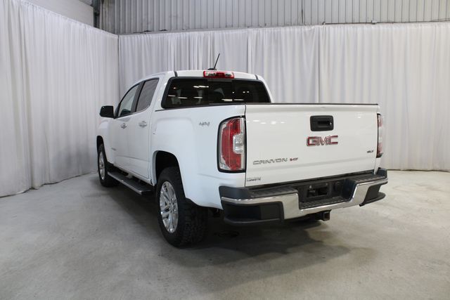 Used 2018 White GMC SLT image 23
