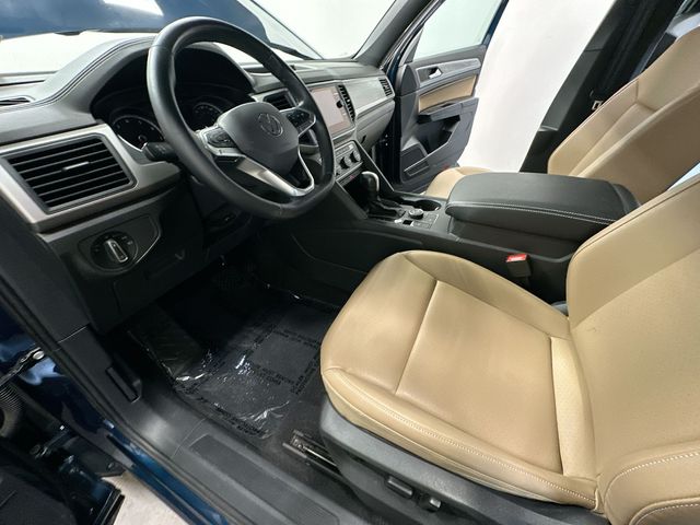 2020 Volkswagen Atlas Cross Sport 2.0T SE w/Technology Blue at Sutliff Volkswagen
