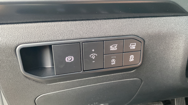 New 2027 Brown Kia X-Line EX image 33