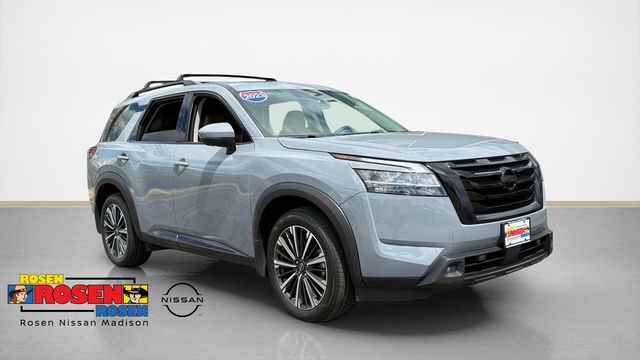 Boulder Gray Pearl 2023 Nissan Pathfinder Platinum 4WD SUV / Crossover All-Wheel Drive 9-Speed Automatic