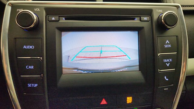 2017 Toyota Camry SE Silver at Emmons Autoplex