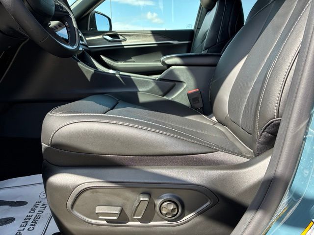 New 2026 Jeep Grand Cherokee L SUV