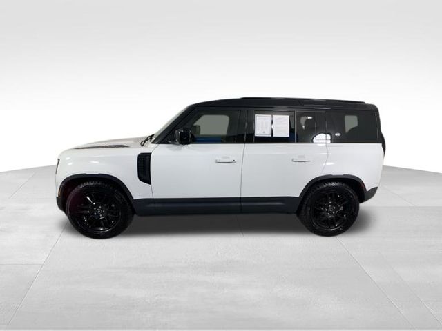 2022 Land Rover Defender 110 S 4