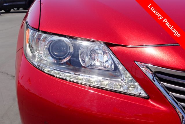 used 2014 Lexus ES car, priced at $17,500