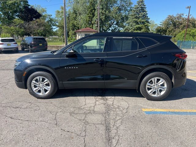 2022 Chevrolet Blazer LT - Black exterior view 5