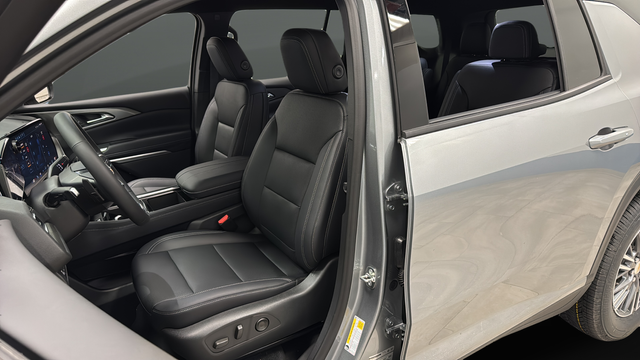 New 2026 Sterling Gray Metallic Chevrolet LT image 9
