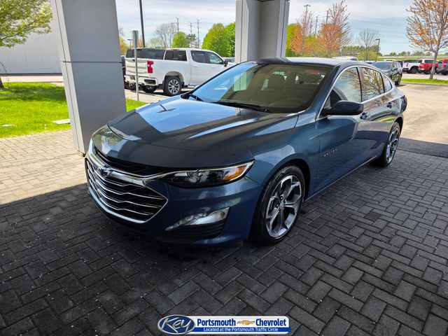 Lakeshore Blue Metallic 2024 Chevrolet Malibu Sedan Front-Wheel Drive Continuously Variable Transmission