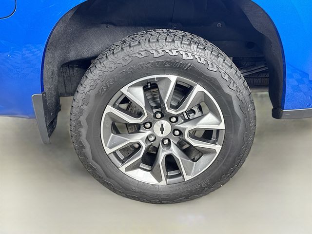 2024 Glacier Blue Metallic Chevrolet Silverado 1500 RST 4X4 Truck