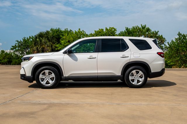 2023 Honda Pilot LX White at Bayway Cadillac of The Woodlands