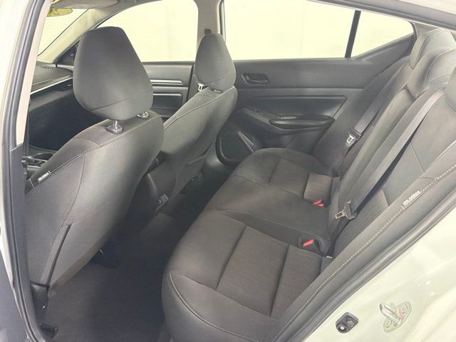 Used 2025 Nissan Altima Sedan