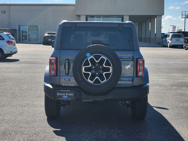 2024 Ford Bronco Outer Banks 7