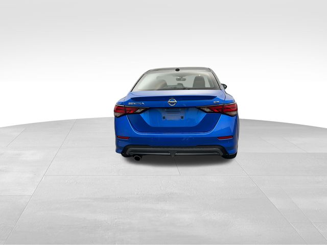 2022 Electric Blue Metallic/Super Black Nissan Sentra SR FWD Sedan
