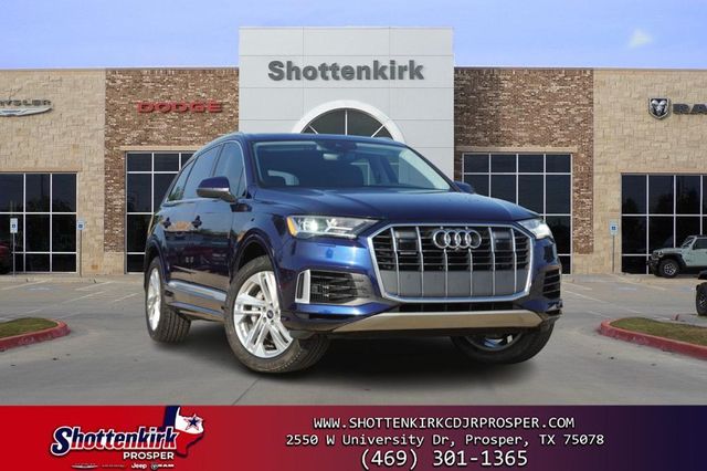 2022 Audi Q7 55 Premium Plus quattro Tiptronic's photo