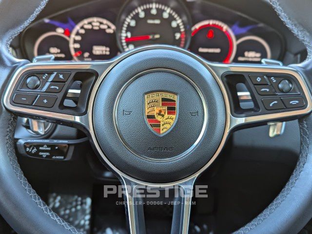 2021 Porsche Cayenne Base 16