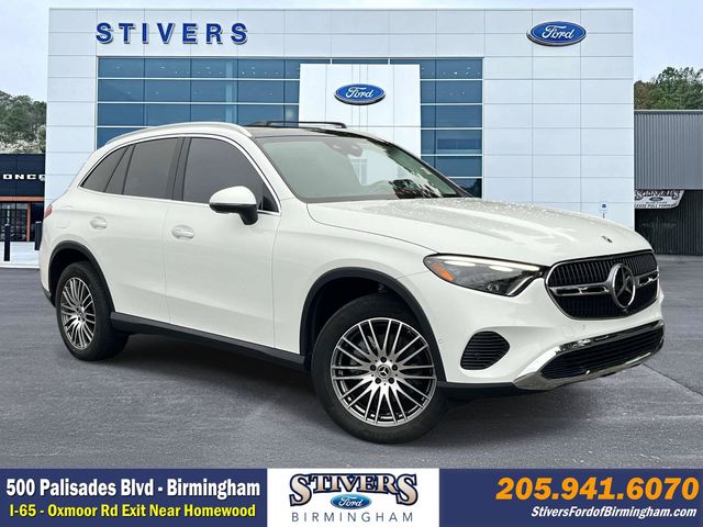 MANUFAKTUR Moonlight White Metallic 2024 Mercedes-Benz GLC SUV / Crossover Rear-Wheel Drive 9-Speed Automatic