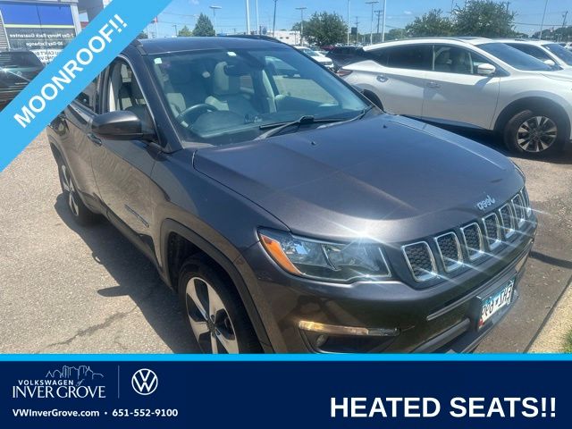 Gray (Granite Crystal Metallic Clearcoat) 2017 Jeep Compass SUV / Crossover Four-Wheel Drive 9-Speed Automatic